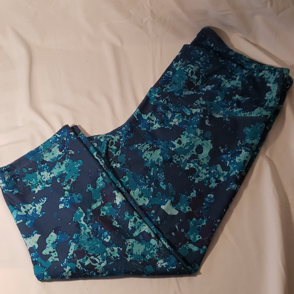 LEGGINGS